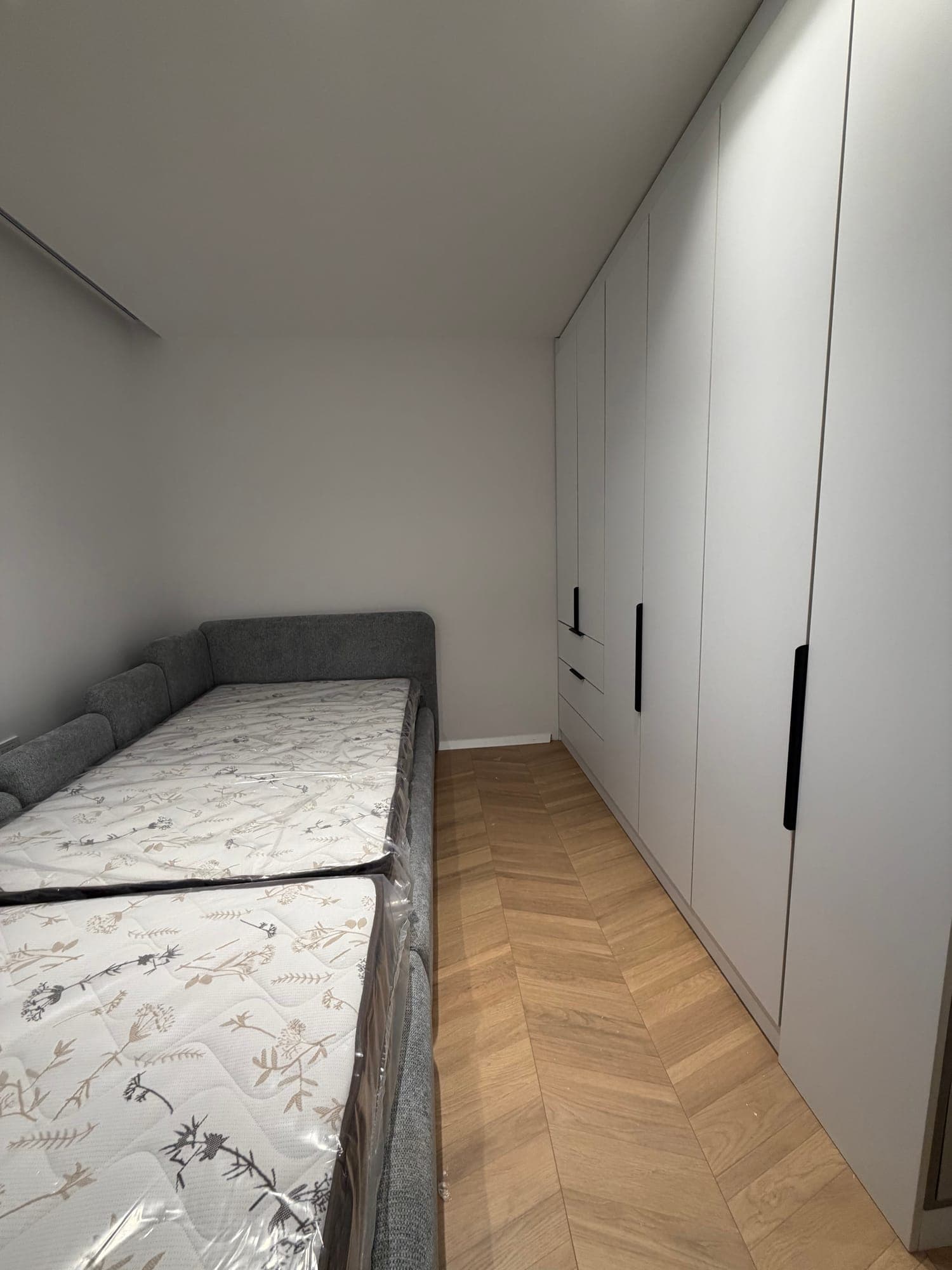 A.Q. Residence 2
