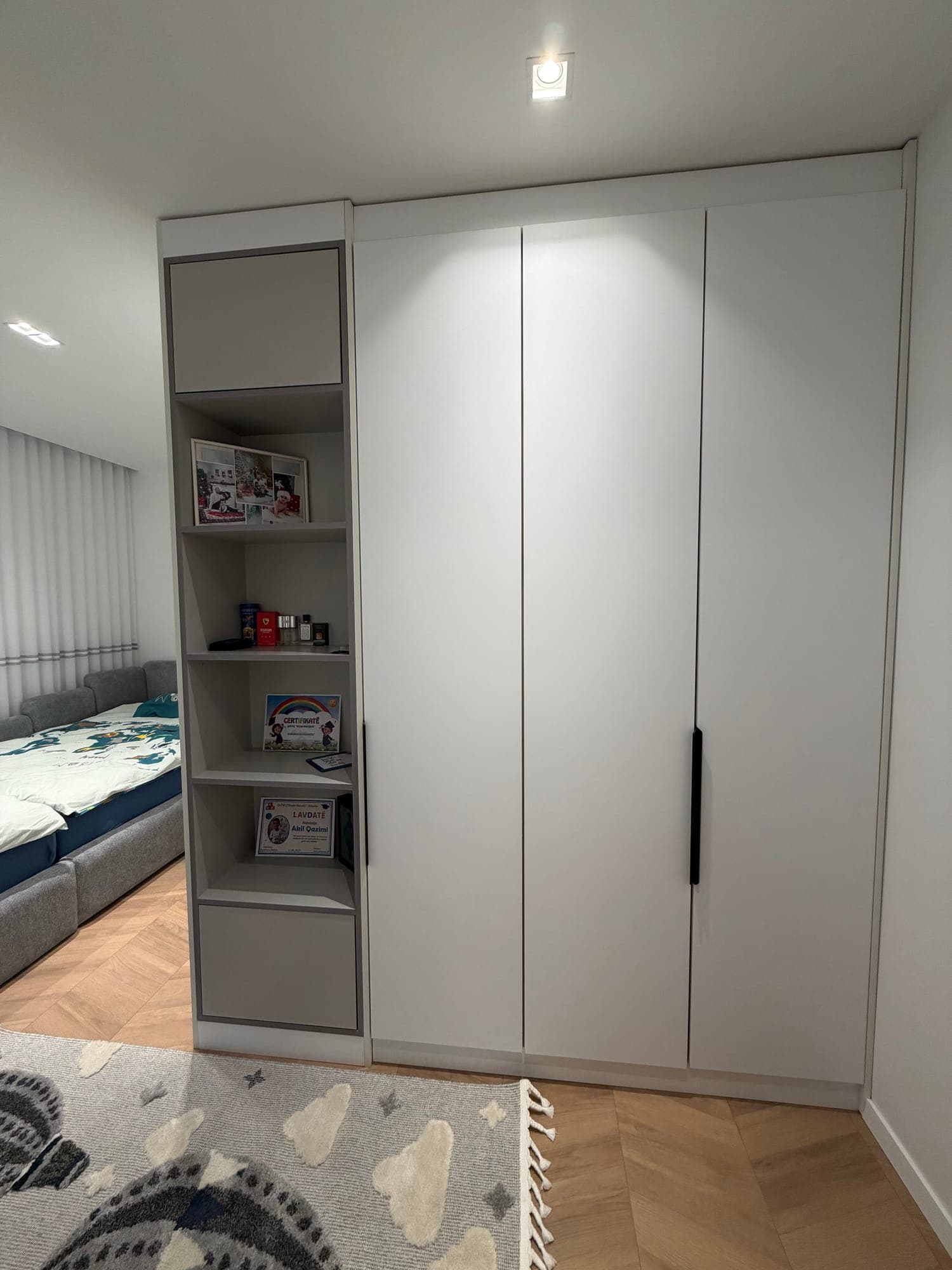 A.Q. Residence 8