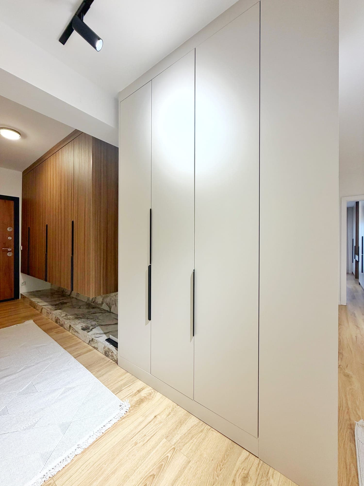 Apartment 5