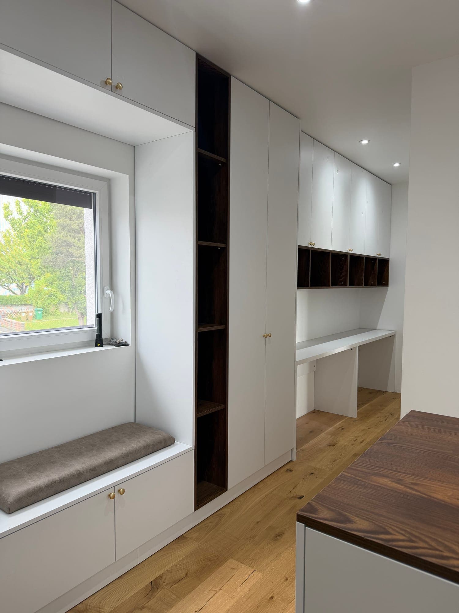 F.SH. Residence 4