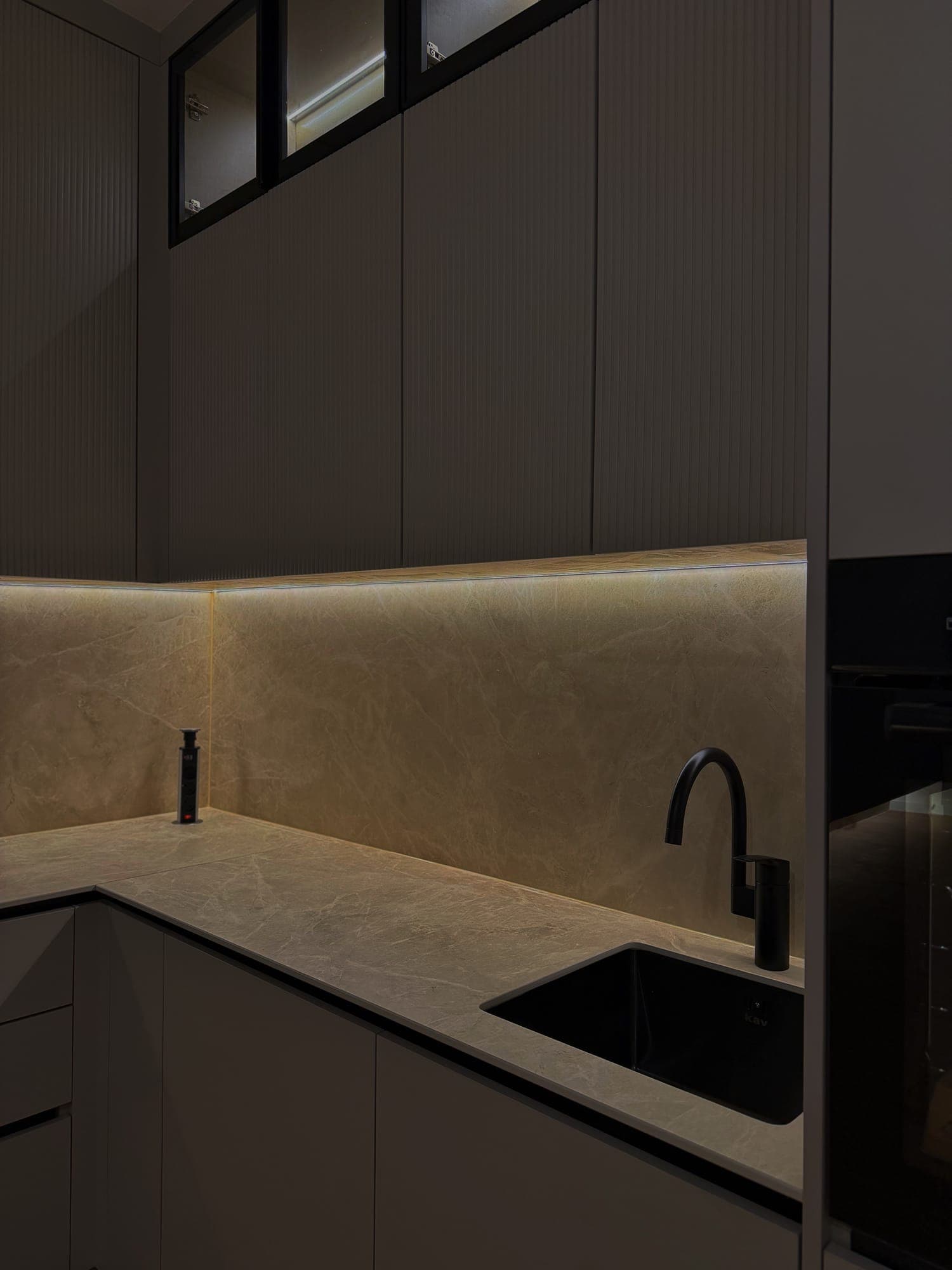 M.M. Residence 9