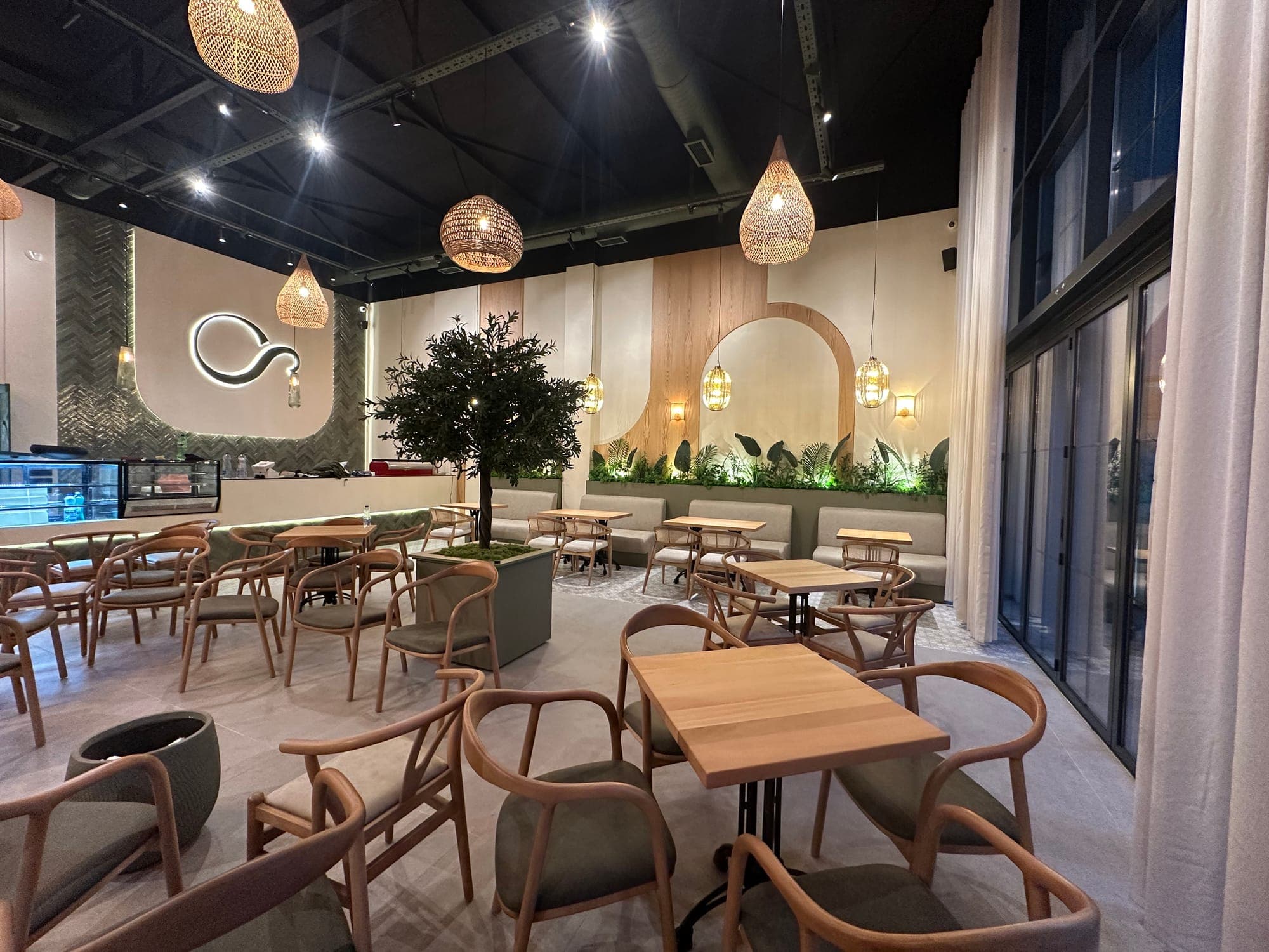 Sense Cafe & More